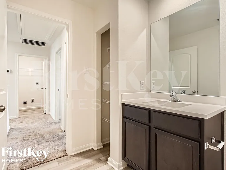 26732 Frost Dr — Photo 22