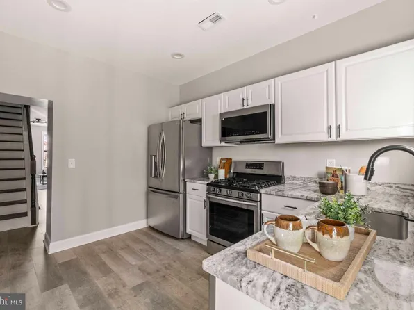 829 W Barre St, Baltimore, MD 21230