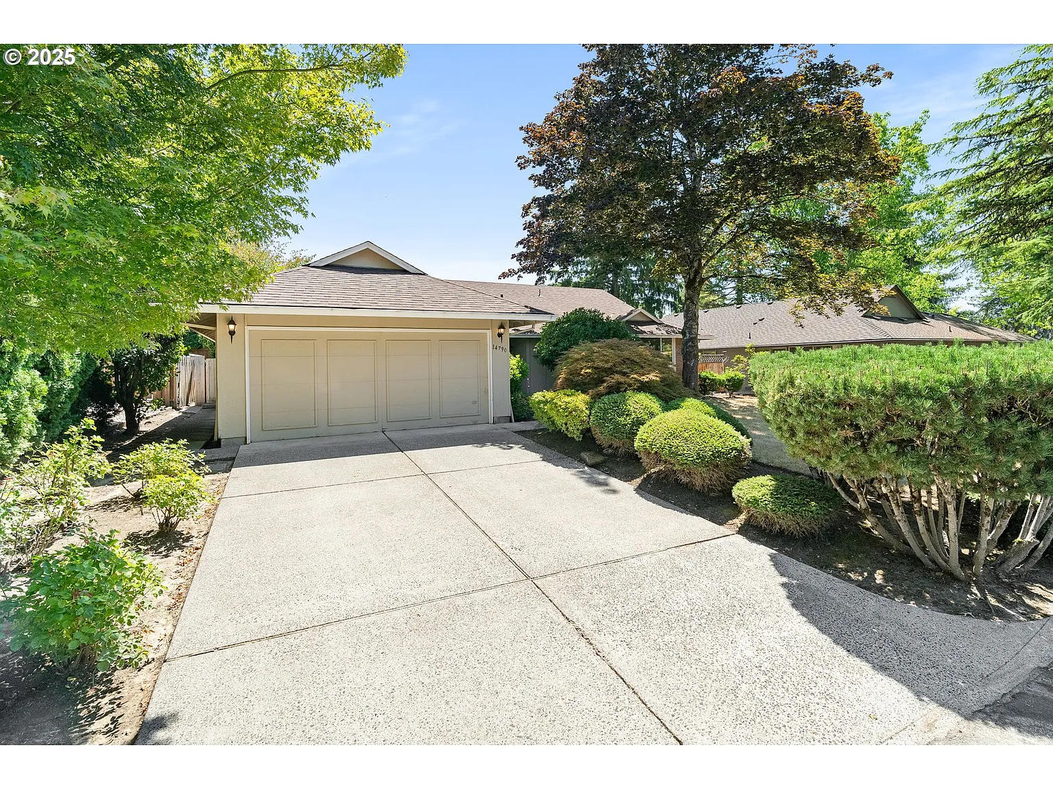 14790 NW Bonneville Loop photo 1