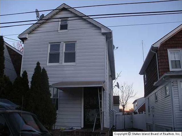 1st image of 389 Britton Ave