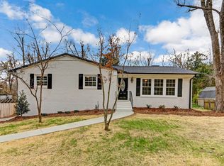 1712 Hawthorne Ln, Burlington, NC 27215