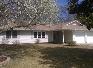 567 Circle Dr, Surfside Beach, SC 29575