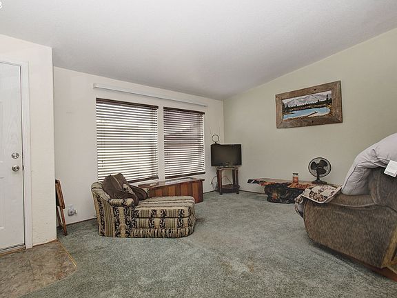 5th image of 10905 NE 69th St #7