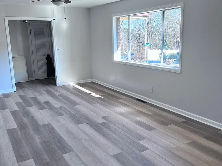 207 Auburn Dr — Photo 8