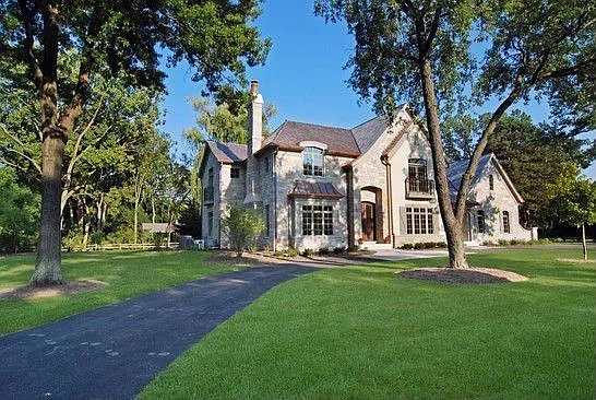 45 Meadowview Dr photo 1