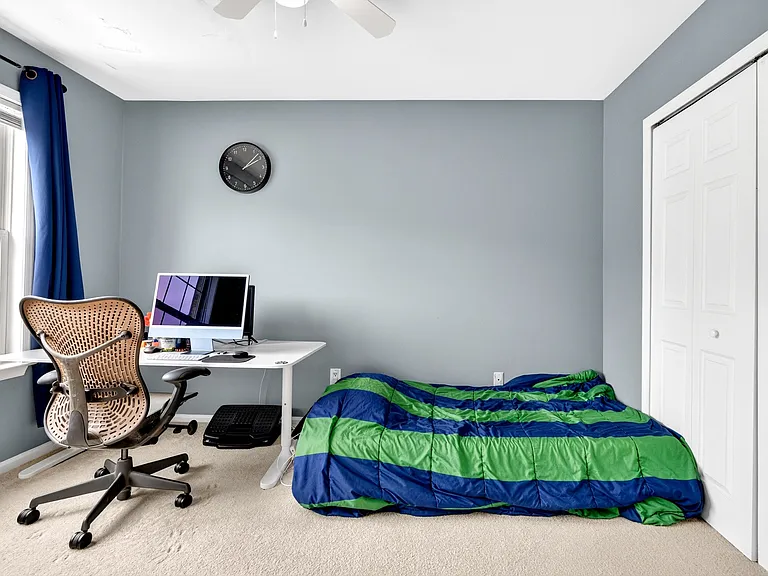 554 Adirondack Ct — Photo 22