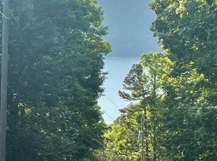 21 S Bluffs Rd, South Pittsburg, TN 37380