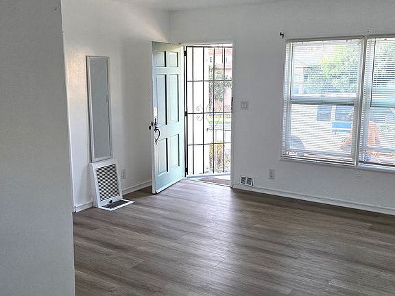 4th image of 602 Arden Ave