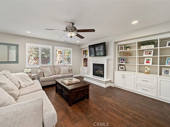 2nd image of 902 Larable Ct