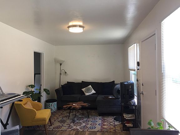 5th image of 4271 Cherokee Ave
