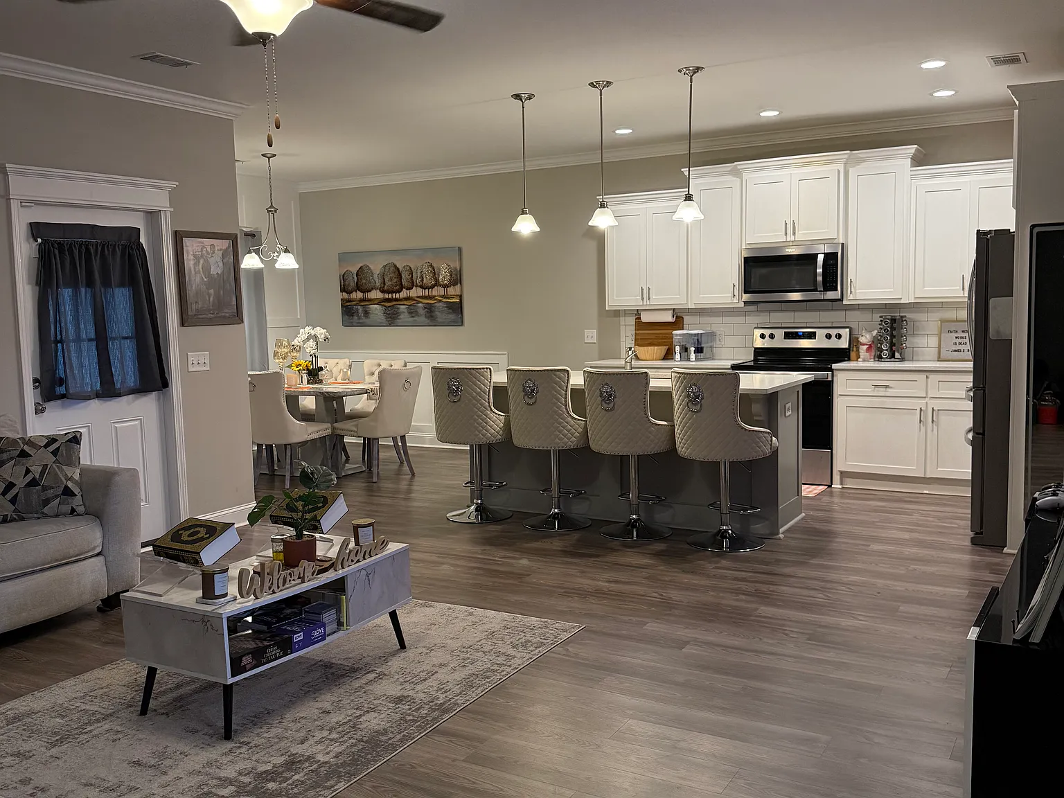154 Taylor Creek Dr NE — Photo 3