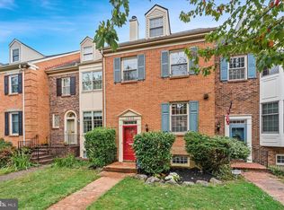 1002 N Broom St, Wilmington, DE