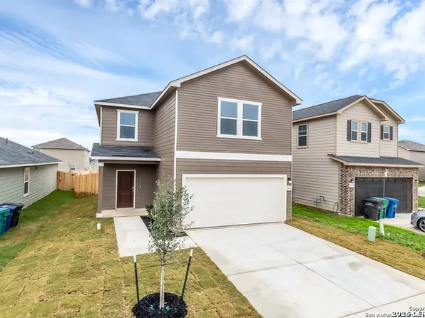 14458 Ribbon Tail, Elmendorf, TX 78112