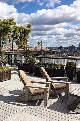 Sold by Corcoran | media 22