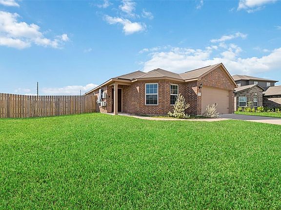 3rd image of 377 Barrel Cactus Dr
