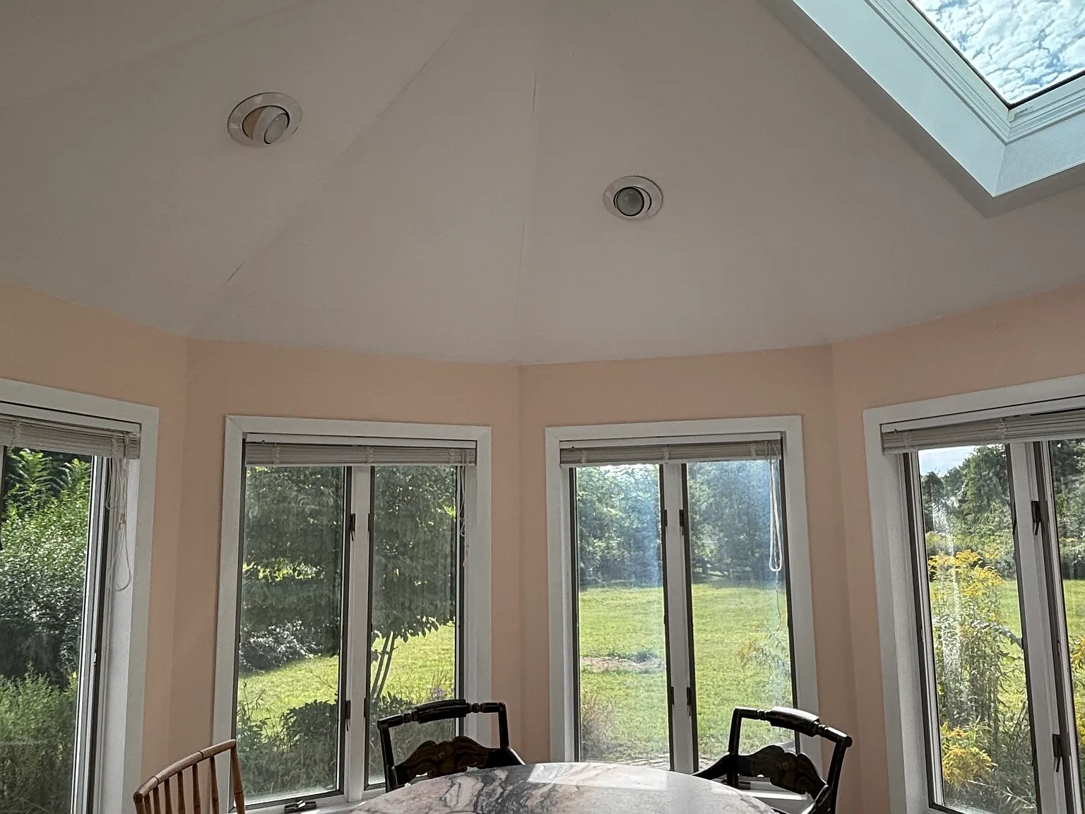 3 bed, 1812 sqft, $3,800 — Photo 3