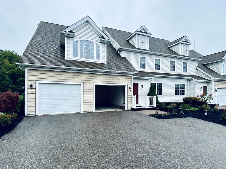 1-car garage parking (with space for additional outside parking)