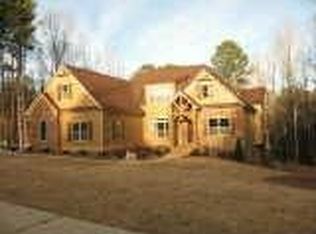 150 Sandisfield Dr, Sharpsburg, GA 30277