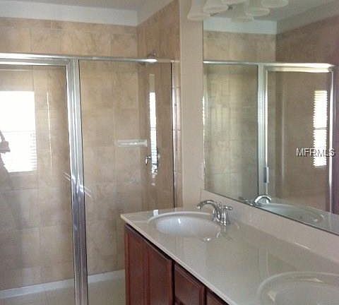 4th image of 11920 Lorenza Ln