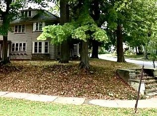 2199 Westminster Rd, Cleveland Heights, OH 44118