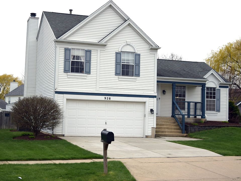 1st image of 928 Harbor Town Dr