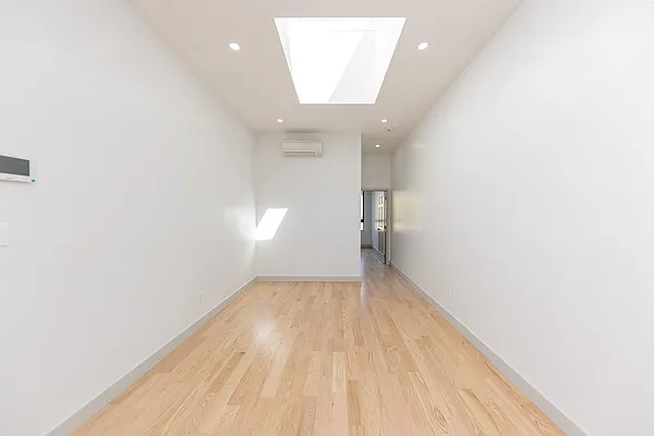 Rented by Compass | media 2