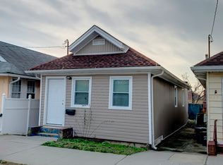 473 Beach 46 St, Far Rockaway, NY 11691