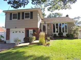 1443 Hendrickson Ave, Merrick, NY 11566