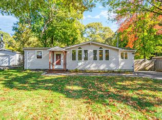 15 S Bicycle Path, Selden, NY 11784