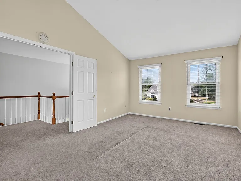 402 Candlewood Way — Photo 19