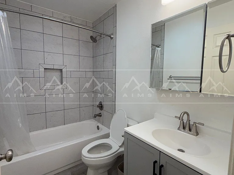 12591 Tanada Loop #A — Photo 11