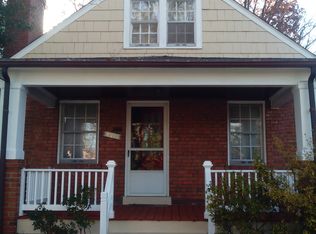 903 Prospect Ave, Takoma Park, MD 20912