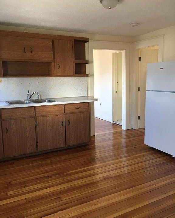 2nd image of 11 Center St #2