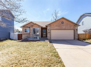 1555 Gumwood Dr, Colorado Springs, CO 80906