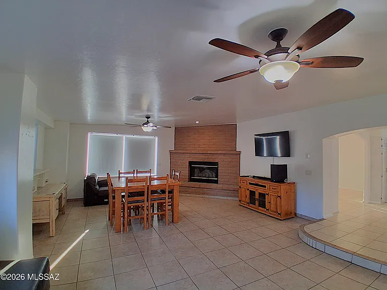 2650 W Aurora Dr — Photo 11