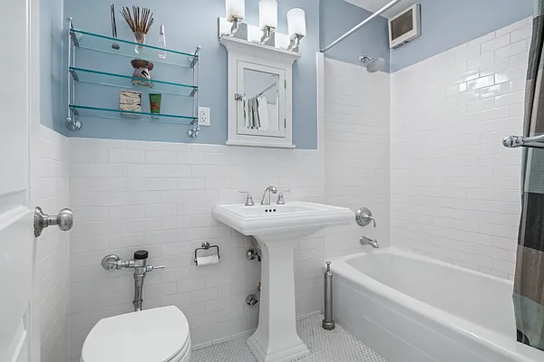 Sold by Douglas Elliman | media 9