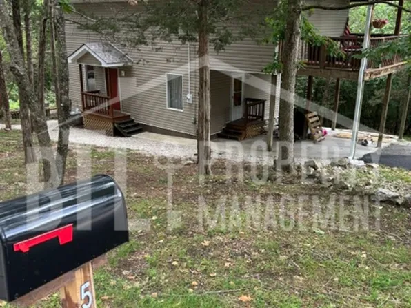 513 Lakewood Rd, Branson, MO 65616