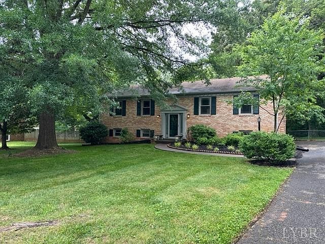 1st image of 188 Bradford Ln