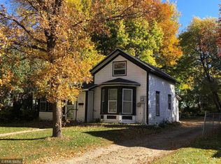 415 12th St SW, Willmar, MN 56201