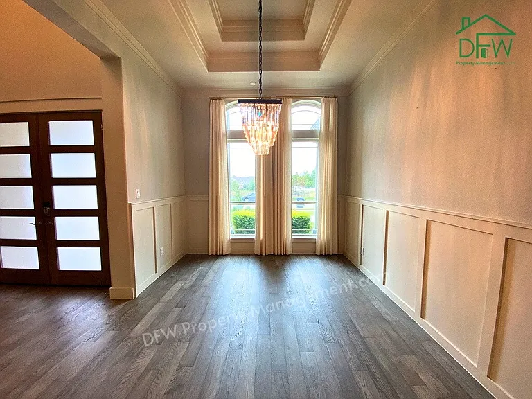 2151 Lassen Dr — Photo 5