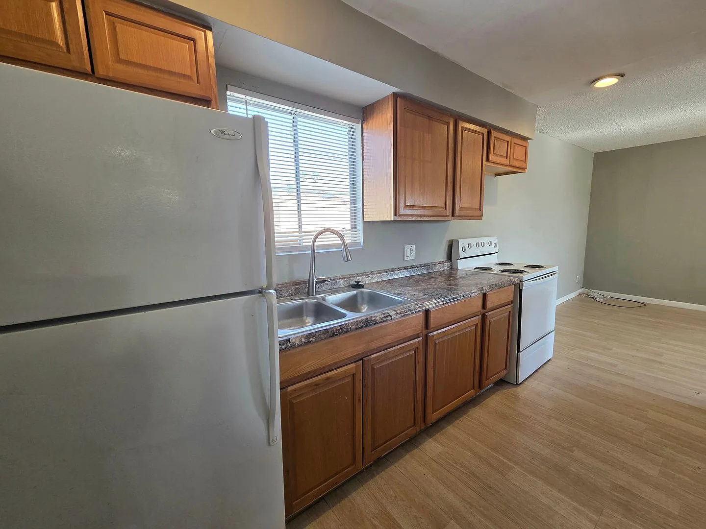 833 N Bruce Street — Photo 4