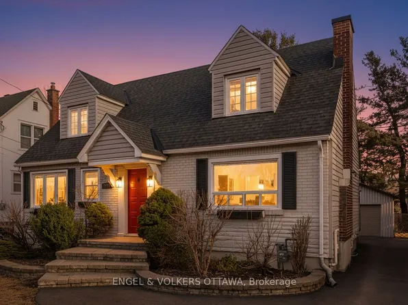 1252 Anoka St, Ottawa, ON K1V 6C6