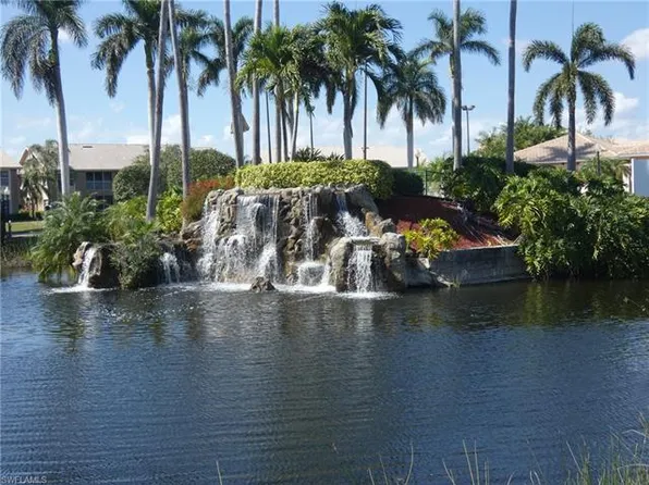 9301 Alamander Ct APT 103, Fort Myers, FL 33919