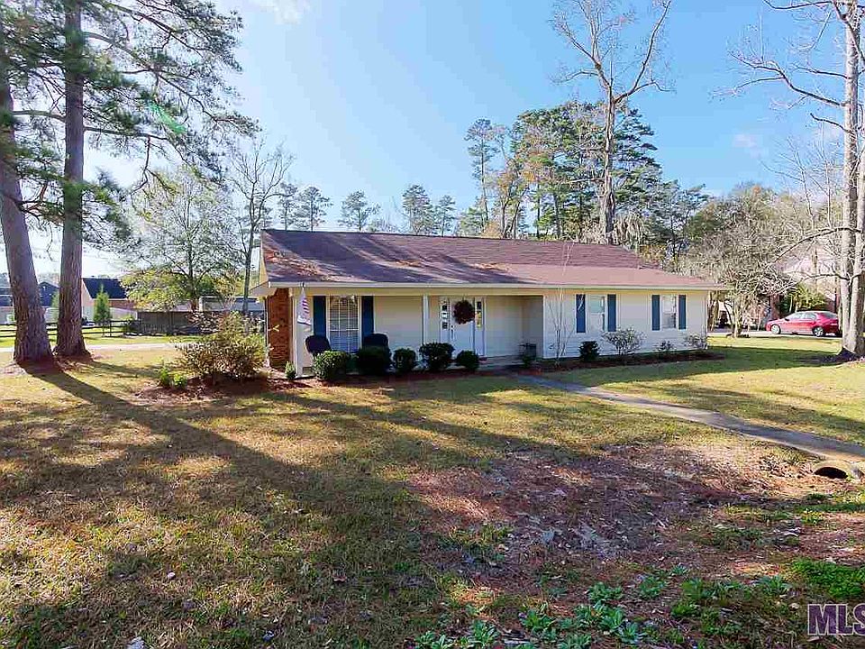 1st image of 17240 Randall Dr