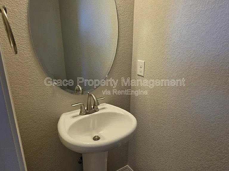 10243 Yampa Ct — Photo 6