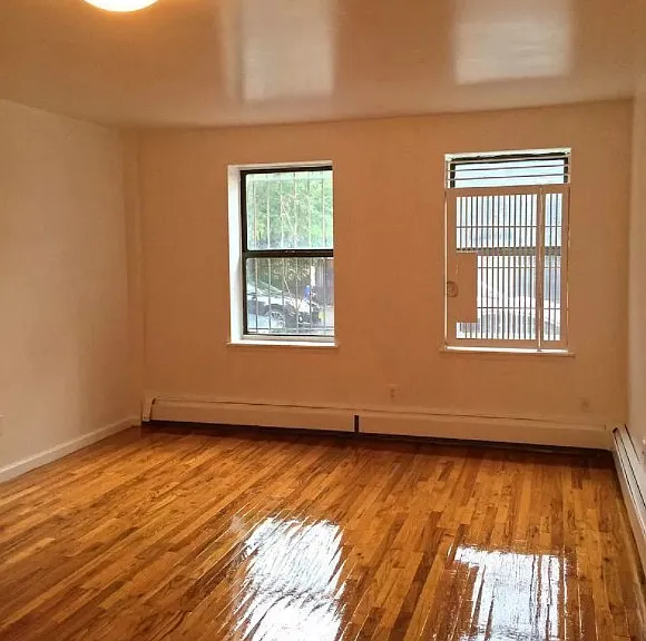 207 E 105th St #1C — Photo 2