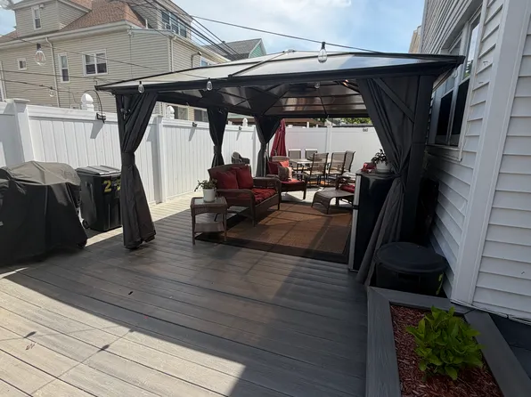 27-29 Minnesota Ave #2, Somerville, MA 02145