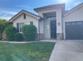 1082 N Lesa Ln, Washington, UT 84780