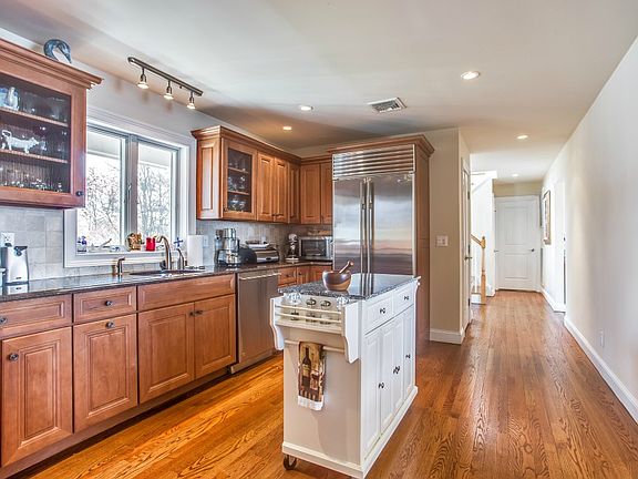 5th image of 850 Marratooka Ln