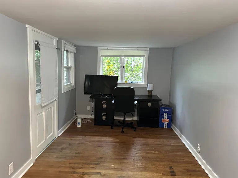 4644 Rookwood Ave — Photo 16